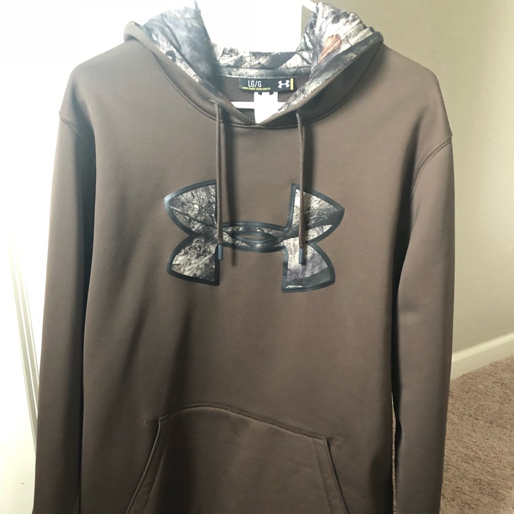 Under Amour Pullover Brown camo jacket